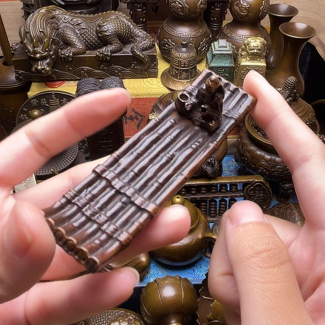 铜器摆件老王直播间