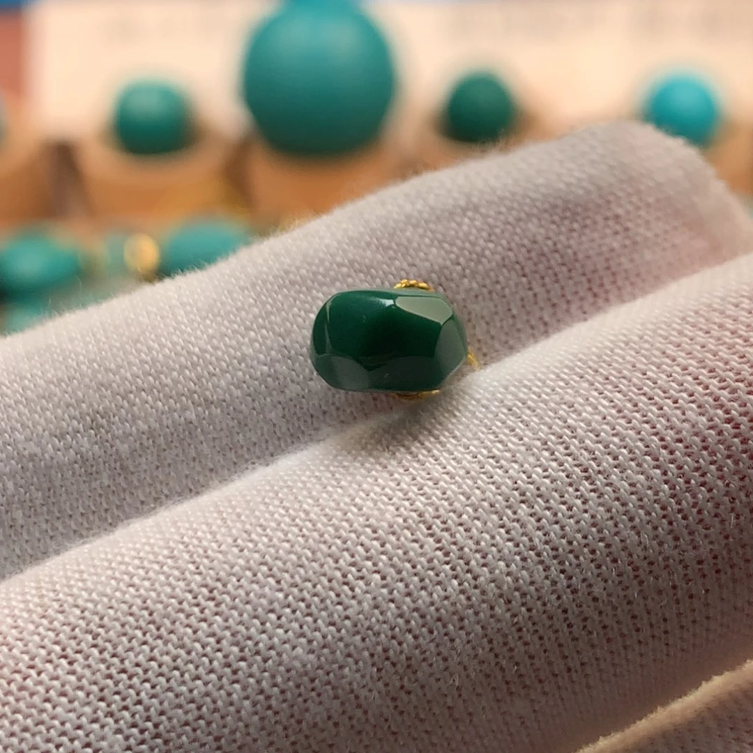 绿松石未镶嵌绿松石8m