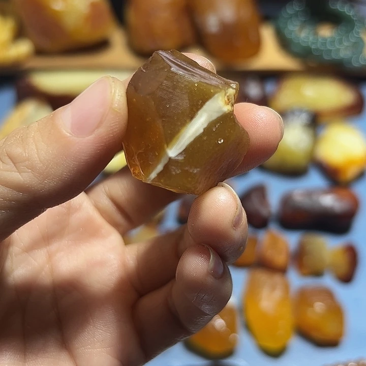 定制琥珀未镶嵌冰***比原