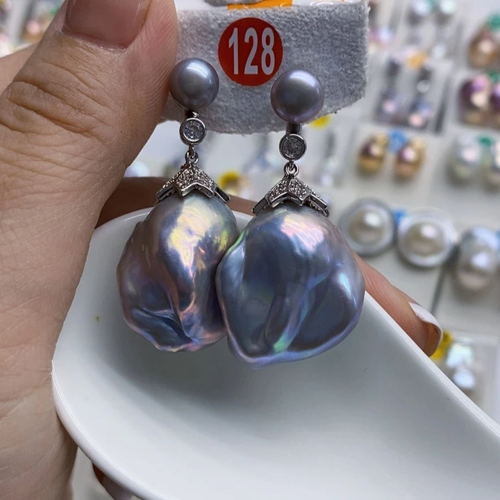 银S925镶嵌淡水珍珠耳饰鱼*