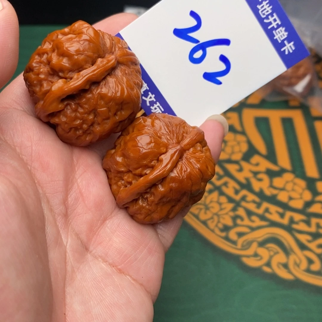 把件文玩核桃一根筋