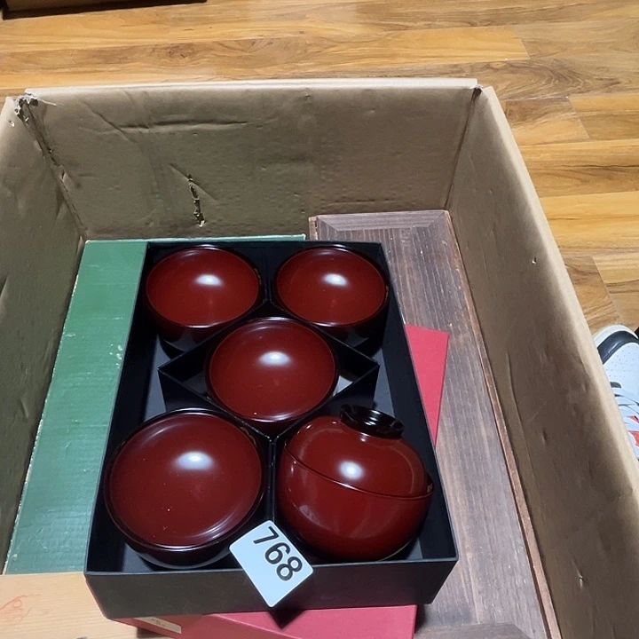 瓷片呀工艺品摆件瓷器摆件正能量
