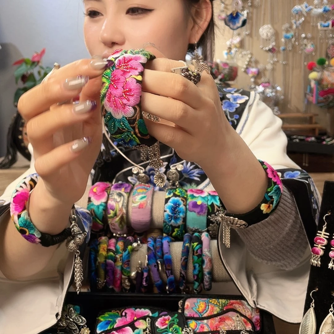 锆石纯铜合金手镯