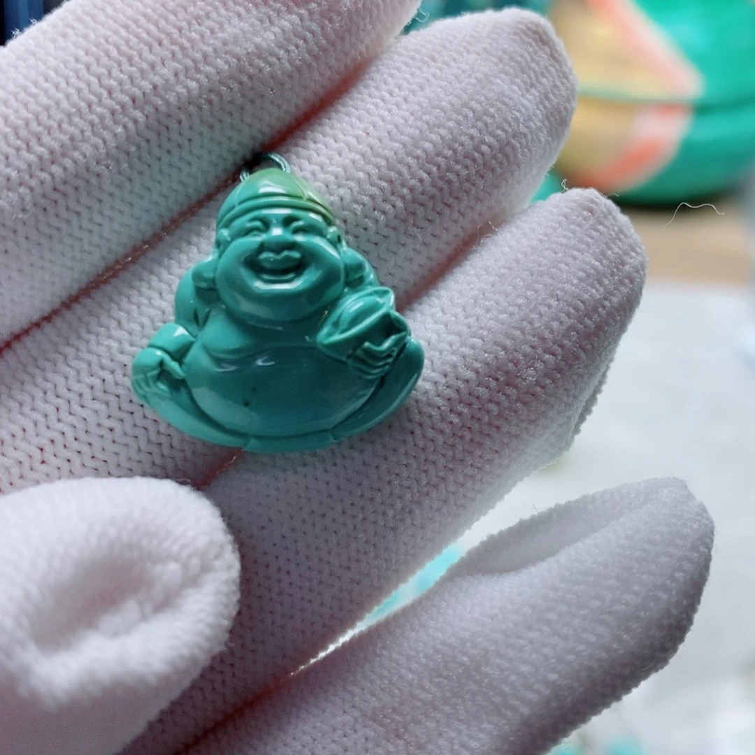 绿松石未镶嵌颈饰