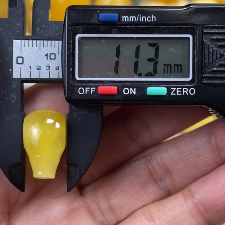 蜜蜡未镶嵌裸石7杂