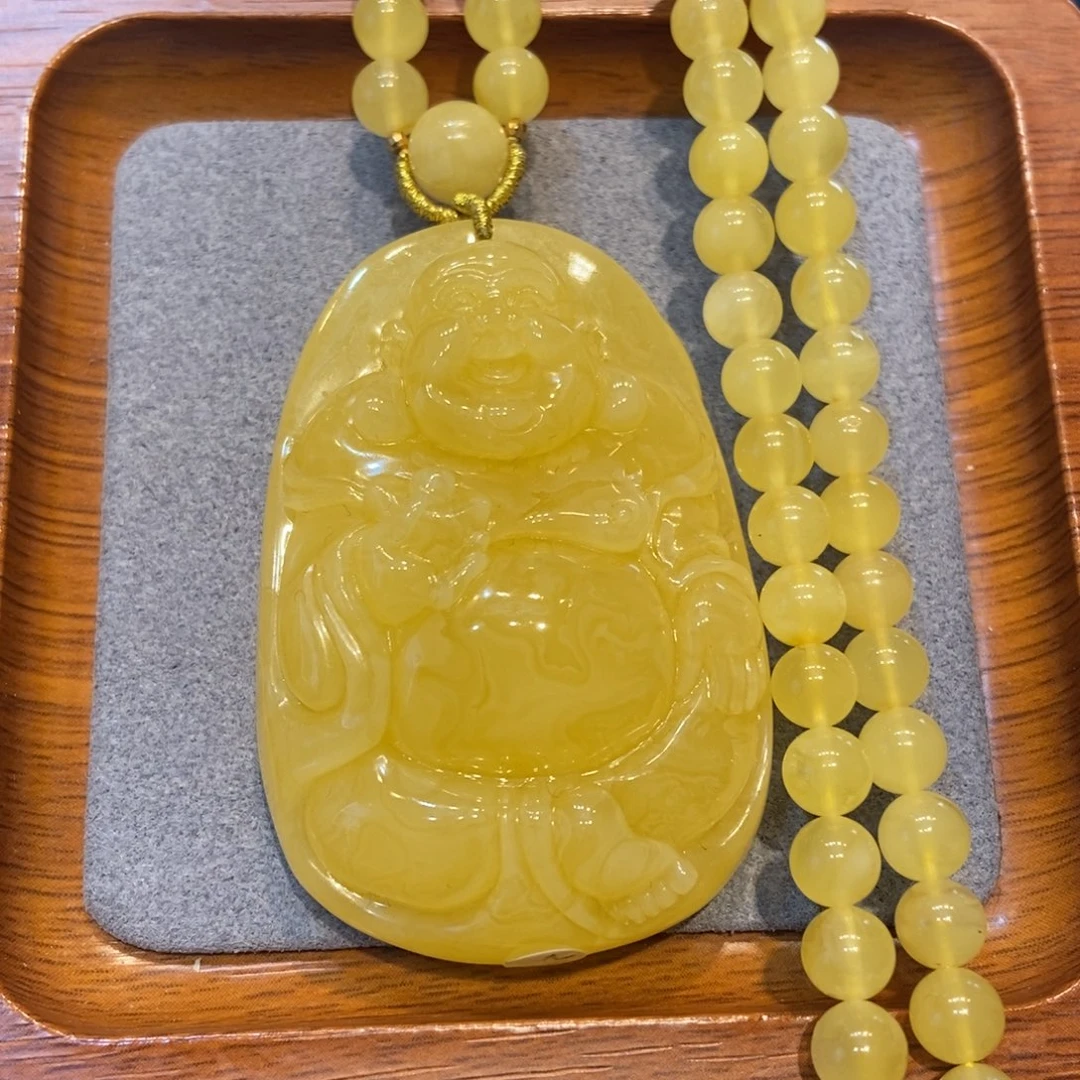 琥珀未镶嵌颈饰蜜蜡