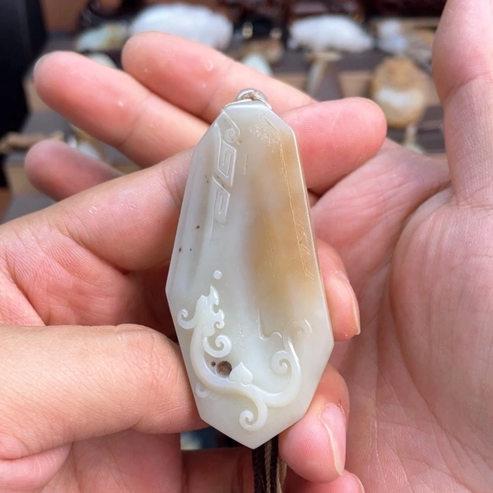 和田玉未镶嵌吊坠(不含链)