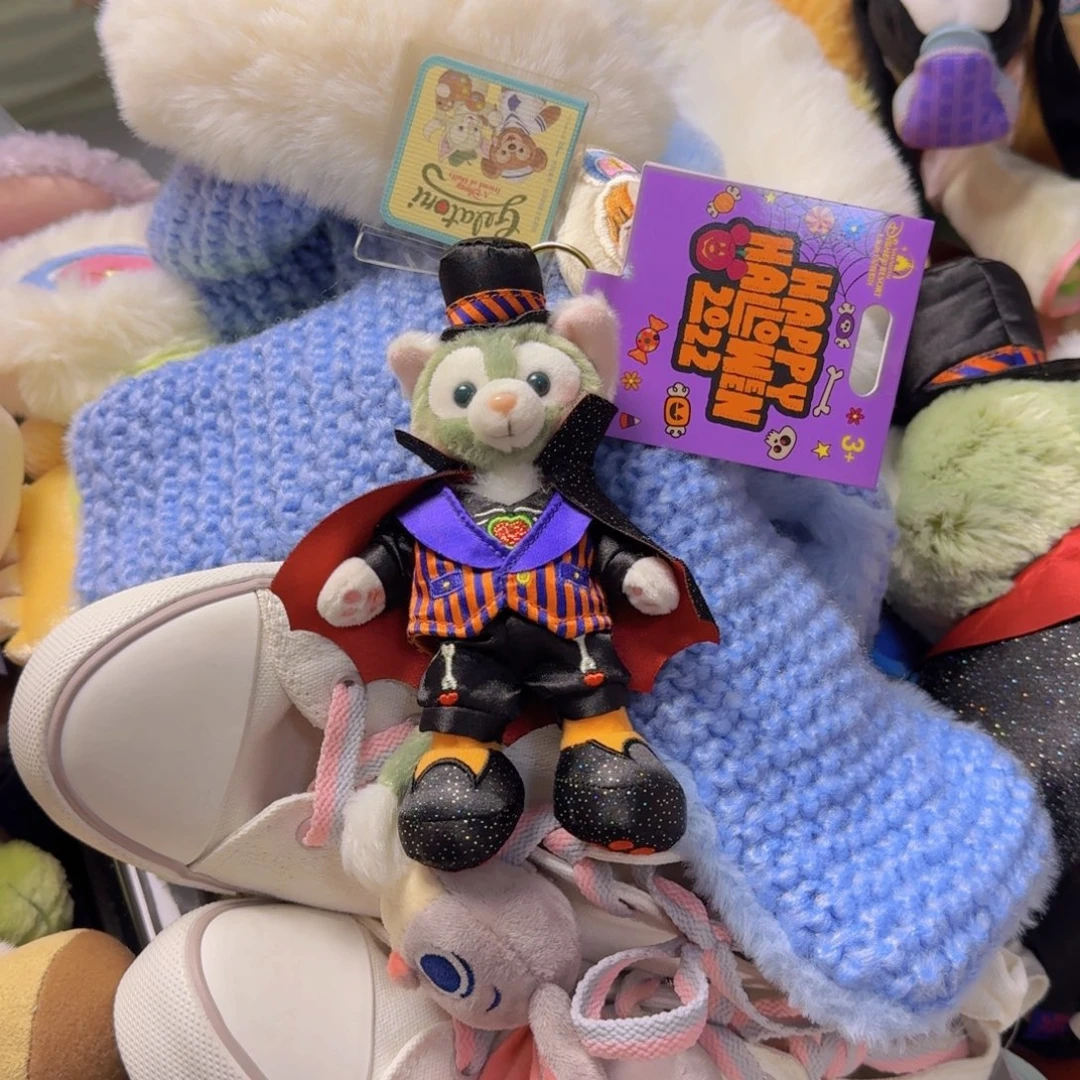 上迪万圣托尼挂件牌齐