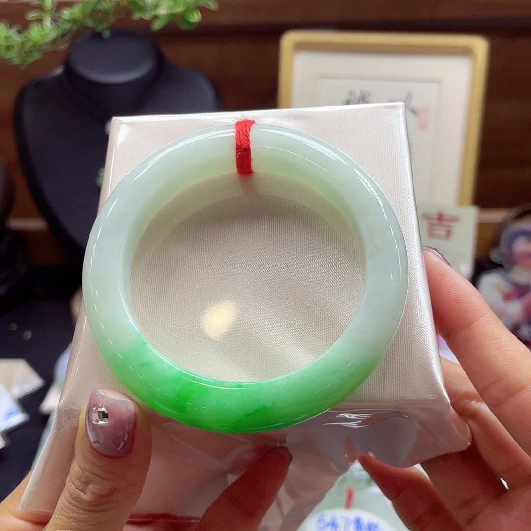 未镶嵌手镯翡翠21 号
