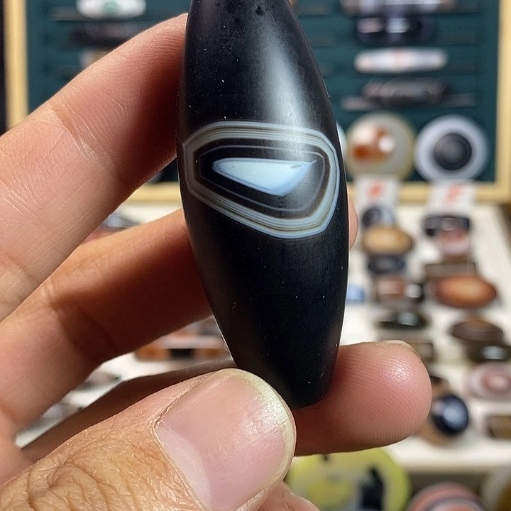 未镶嵌颈饰玛瑙/玉髓