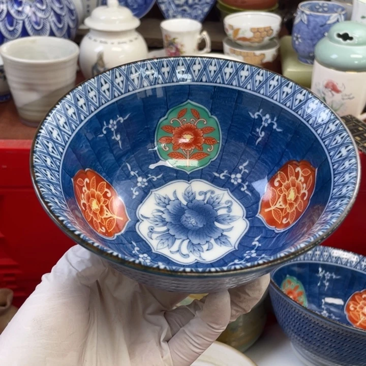 他家瓷器真美…开播了