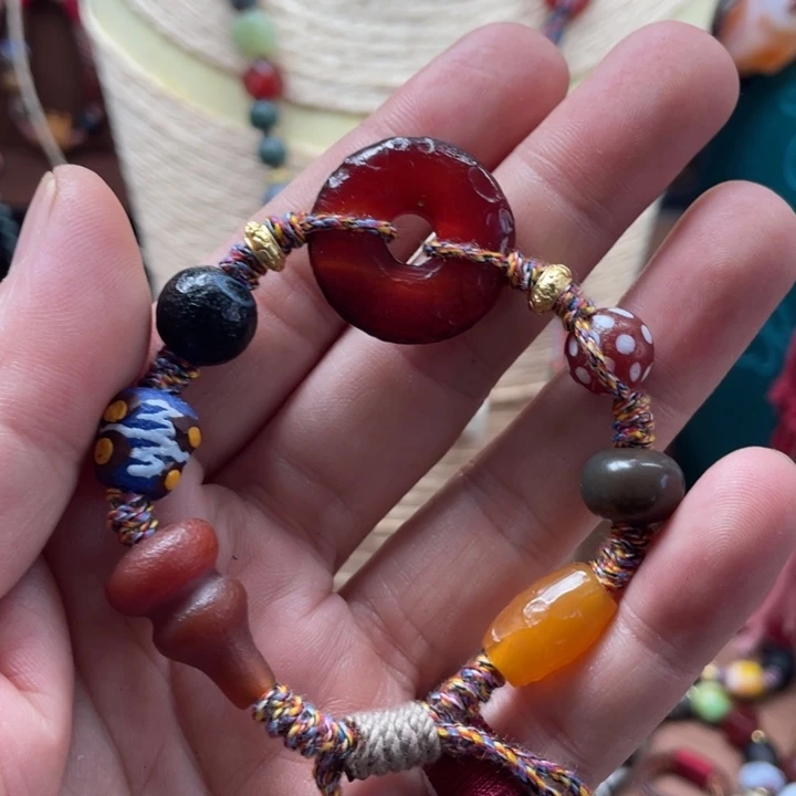 玛瑙/玉髓颈饰未镶嵌