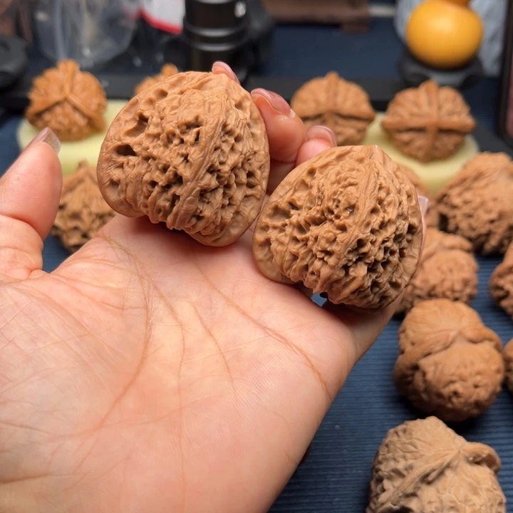 文玩核桃吊坠43南疆石全品