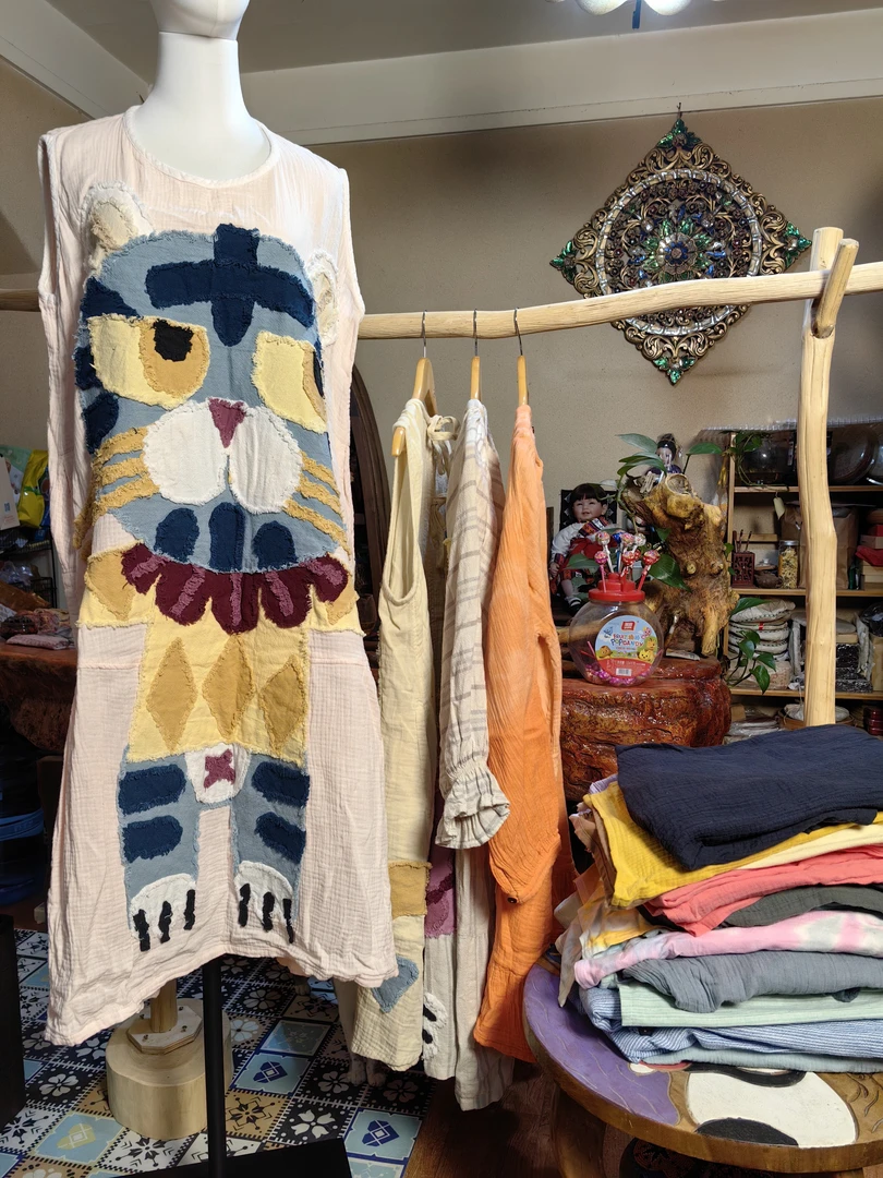 泰国清迈手工贴布绣可爱设计款棉麻夏季连衣裙