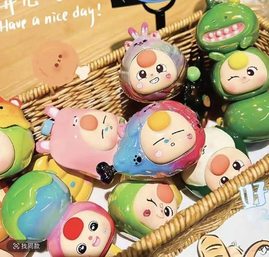 【直播拆】看后五贪吃鬼萌粒萌粒手办摆件