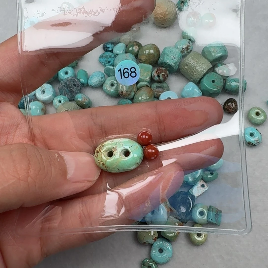 南红玛瑙未镶嵌珠宝奇石