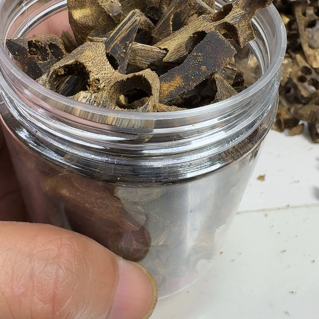 沉香碎屑沉香棋楠沉香钻孔料55克