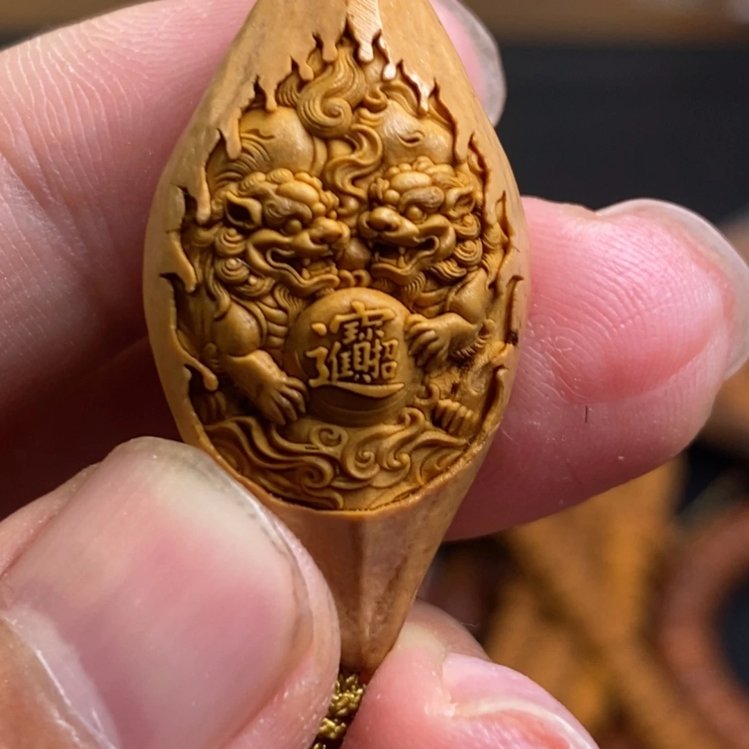 吊坠猴头核桃橄榄