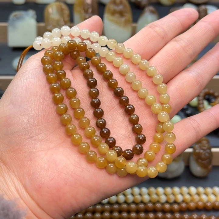 和田玉（糖玉）手链未镶嵌颜*