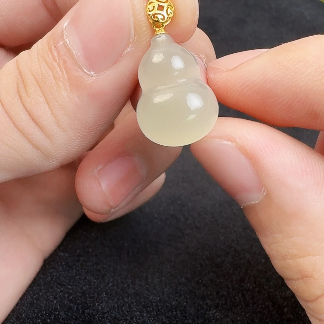 和田玉银S925镶嵌颈饰