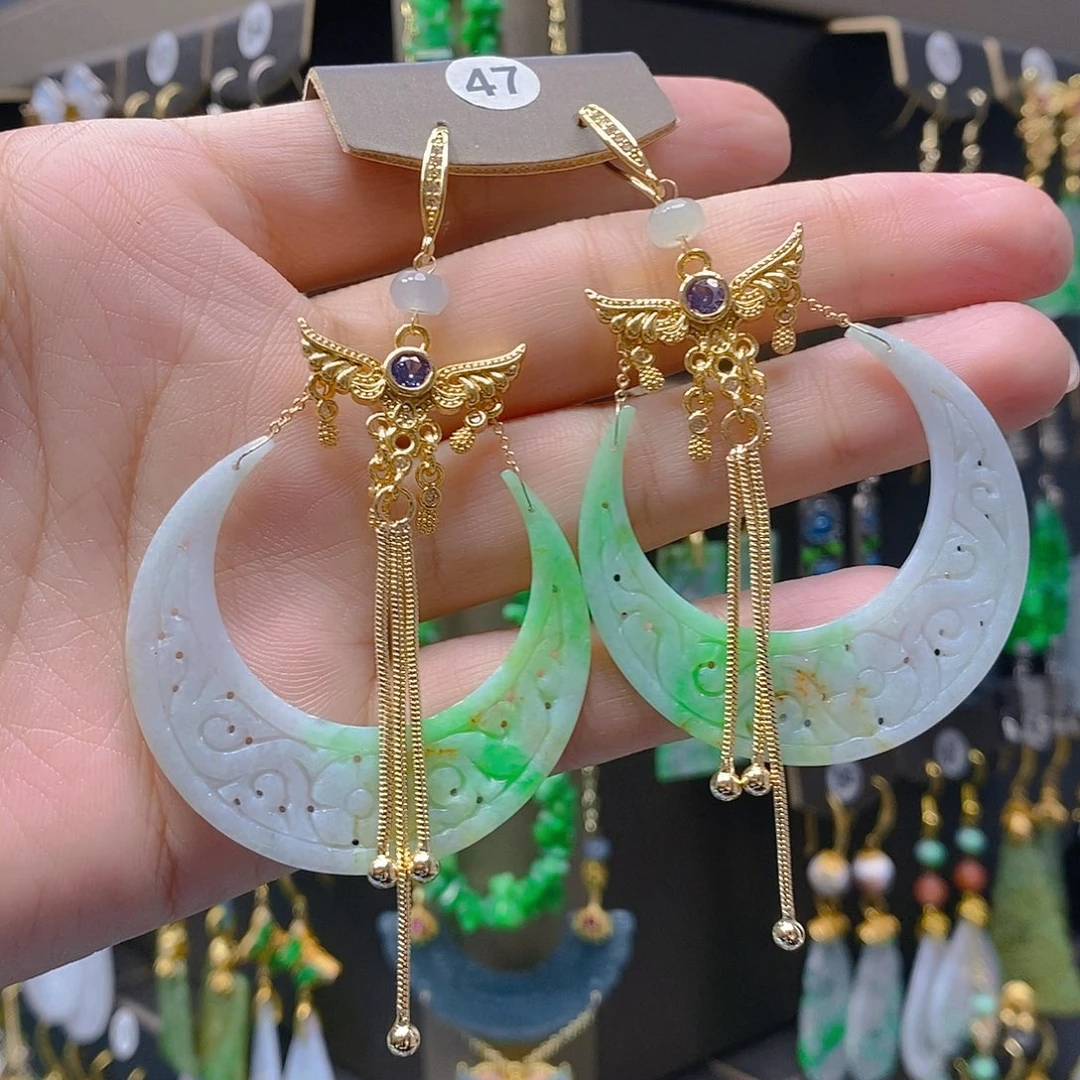 未镶嵌翡翠耳饰翡翠