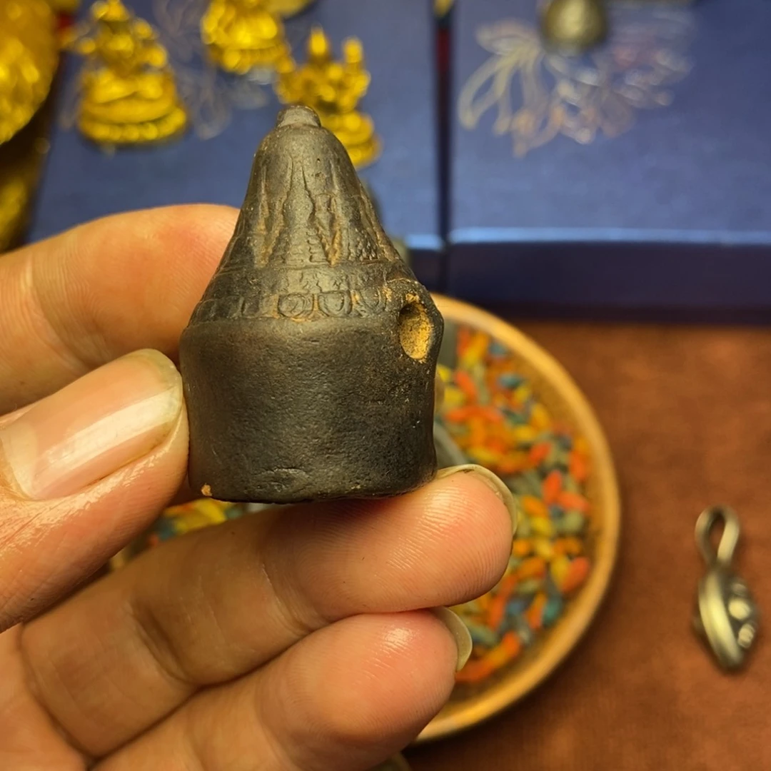 泥塑老**子藏传牌子。。。