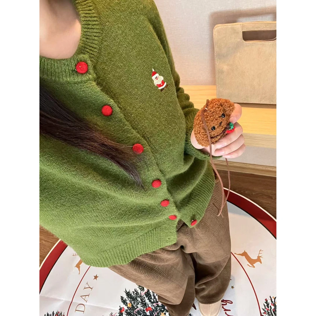 【金咕咕】胖mm2024秋冬圆领长袖圣诞雪人刺绣纯色针织衫2024新款