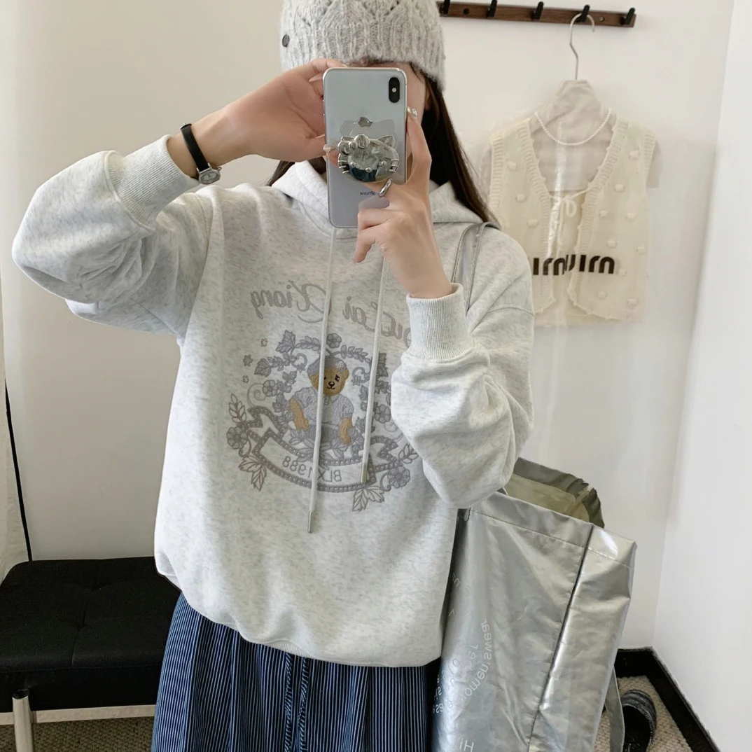花丛熊重工刺绣连帽款女卫衣套头修身韩版卫衣纯棉长袖卫衣潮款女
