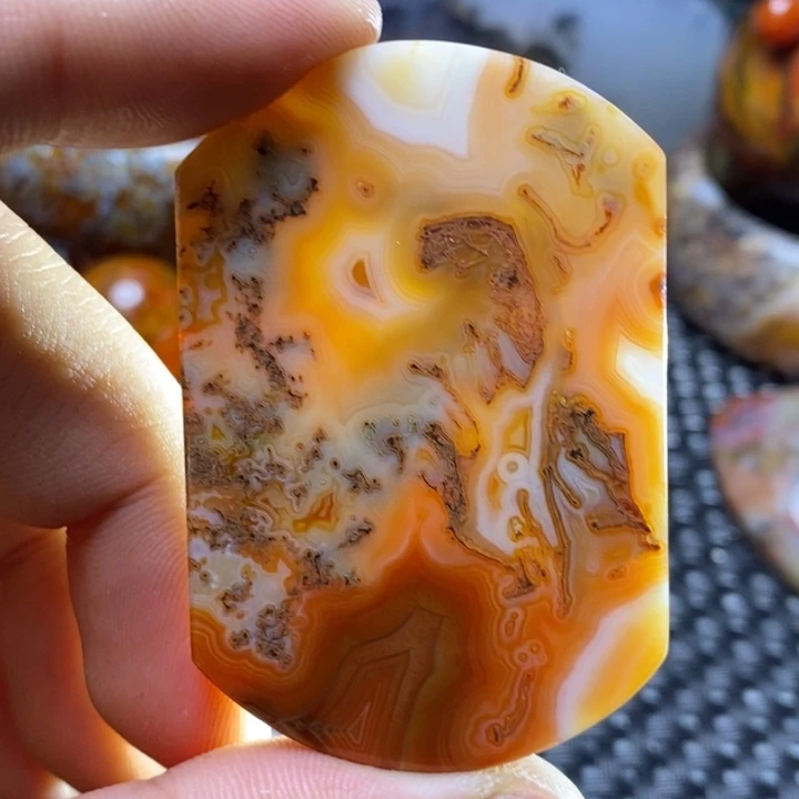 玛瑙/玉髓颈饰未镶嵌