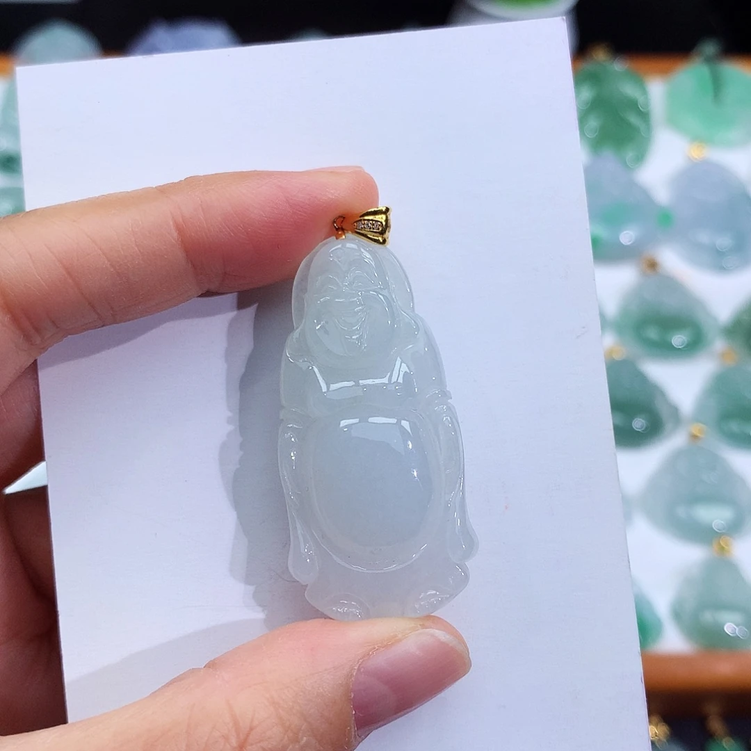 翡翠18K金镶嵌颈饰翡翠吊坠