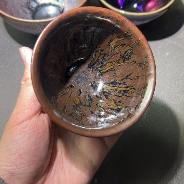 茶盏你们先睡啊明天在打电话