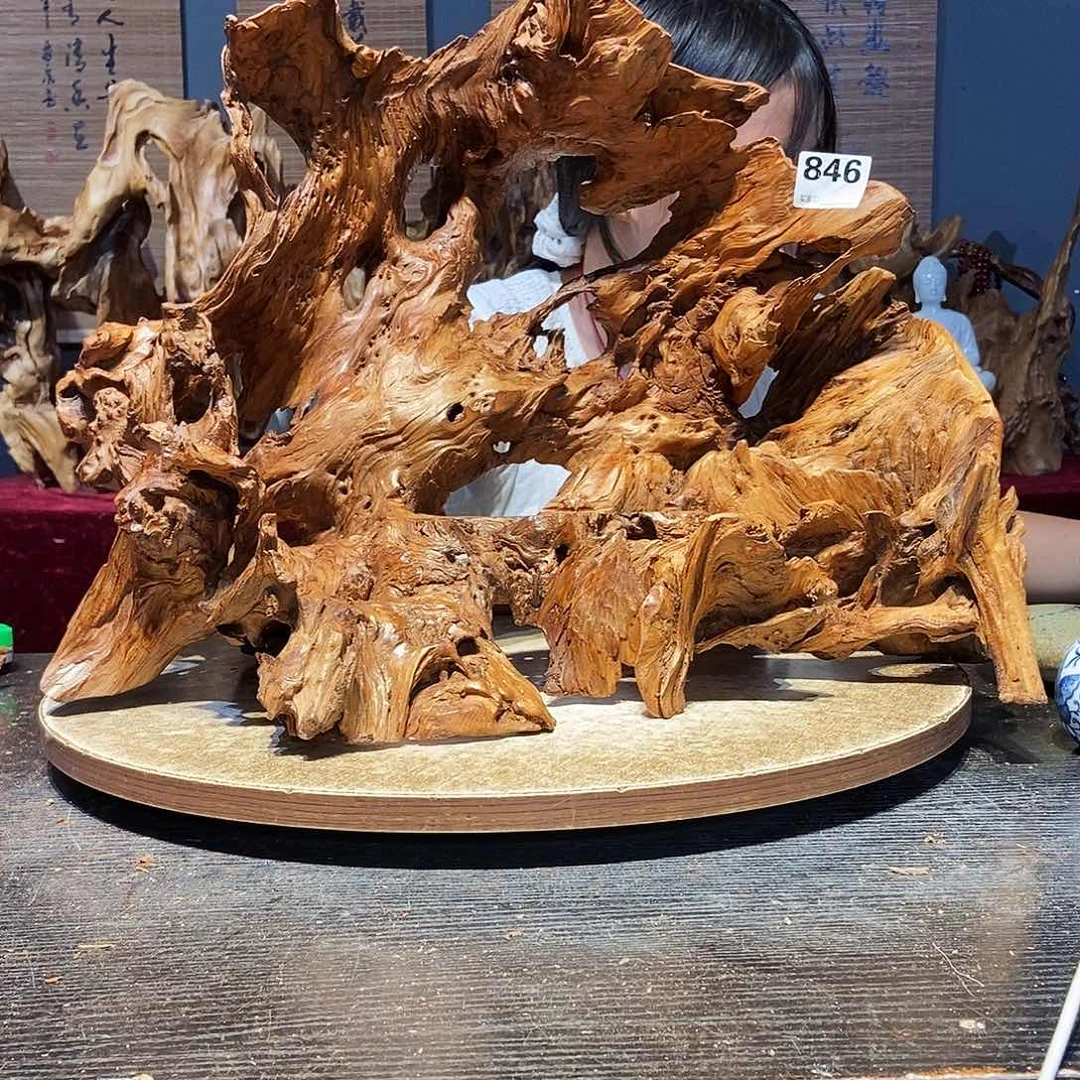 妞***妈846株木随行的小根艺