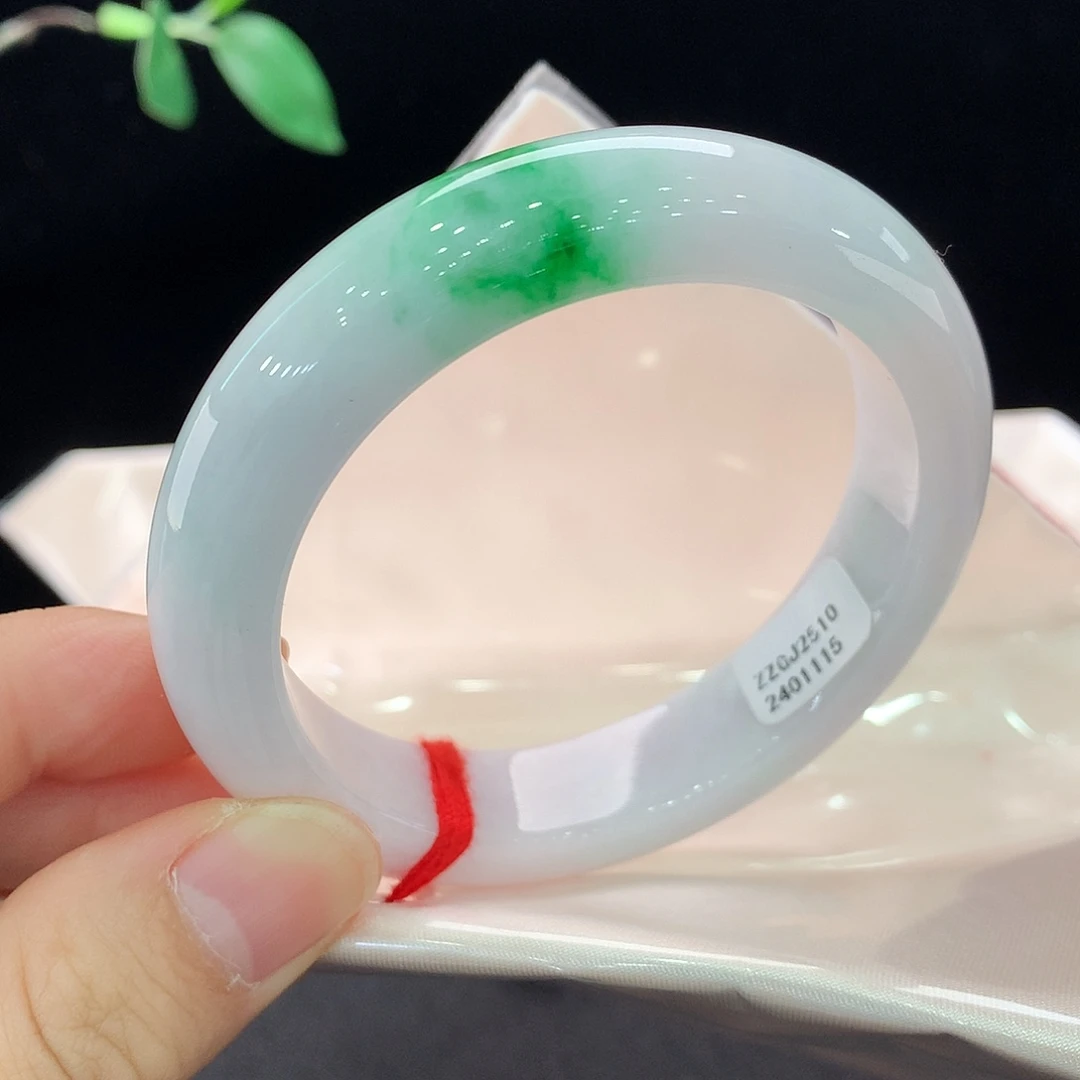 翡翠未镶嵌手镯1115