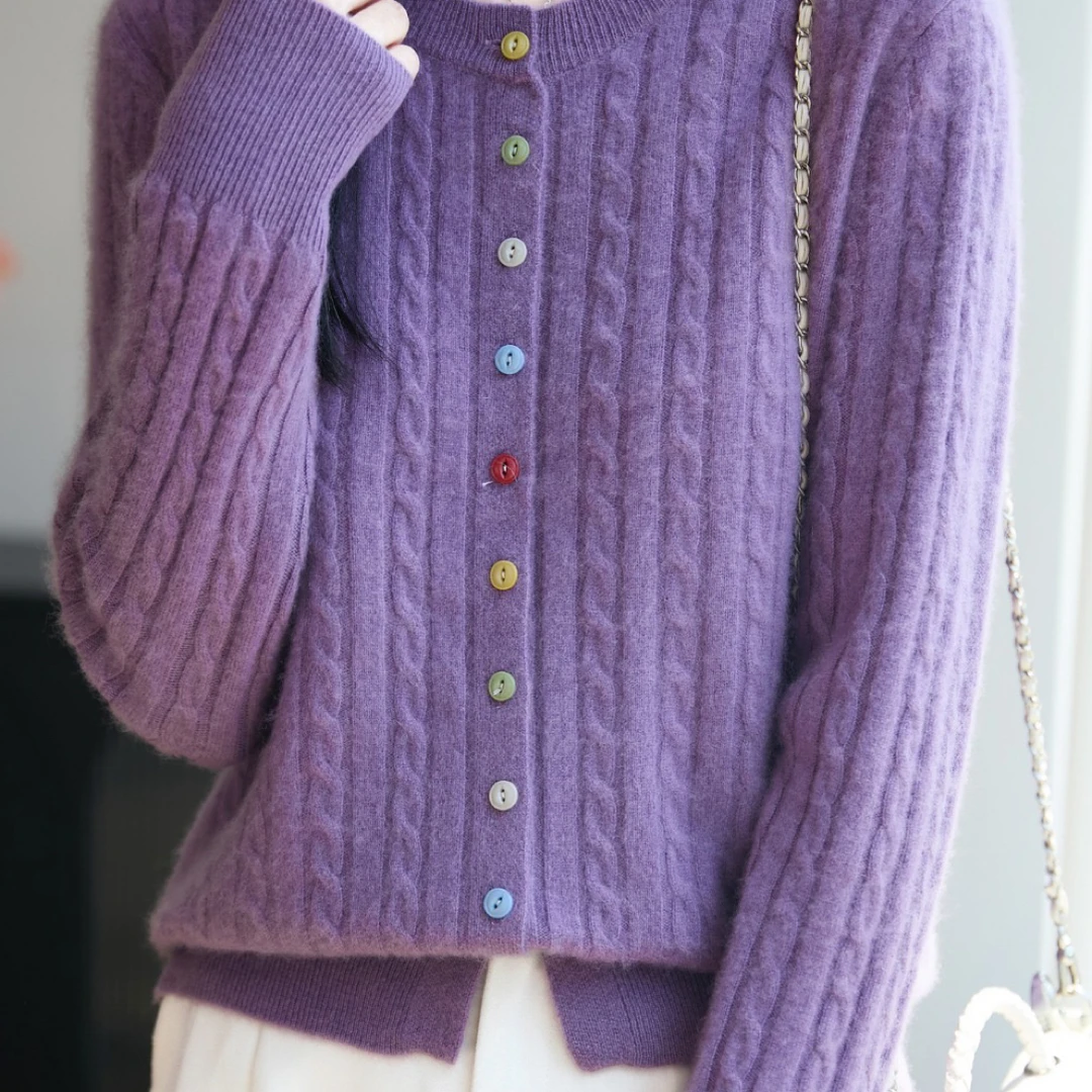 圆领衫短款针织绞花常规女士彩扣V领衫毛衣