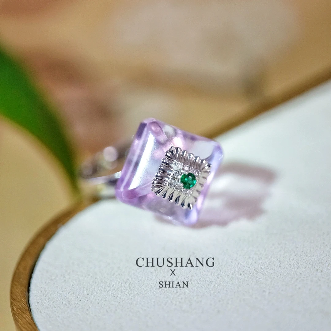 天然紫水晶戒指18k金镶嵌梦幻仙气高级时尚百搭（圈口可改）