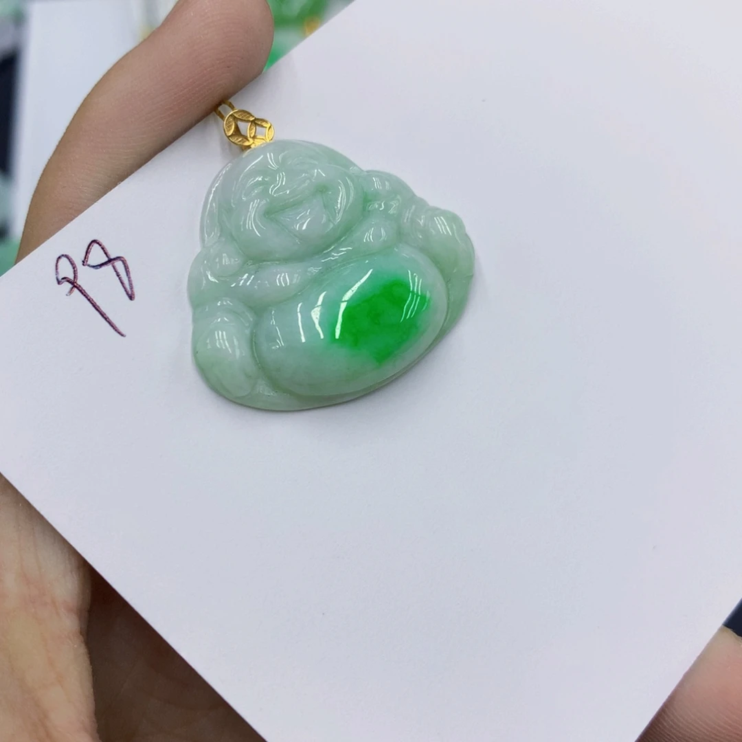 翡翠18K金镶嵌颈饰翡翠