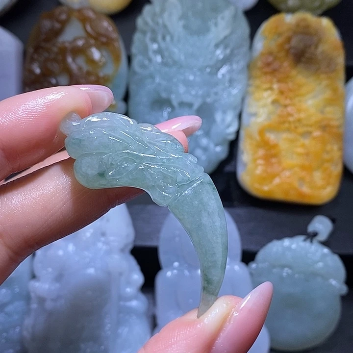 定制翡翠未镶嵌翡翠