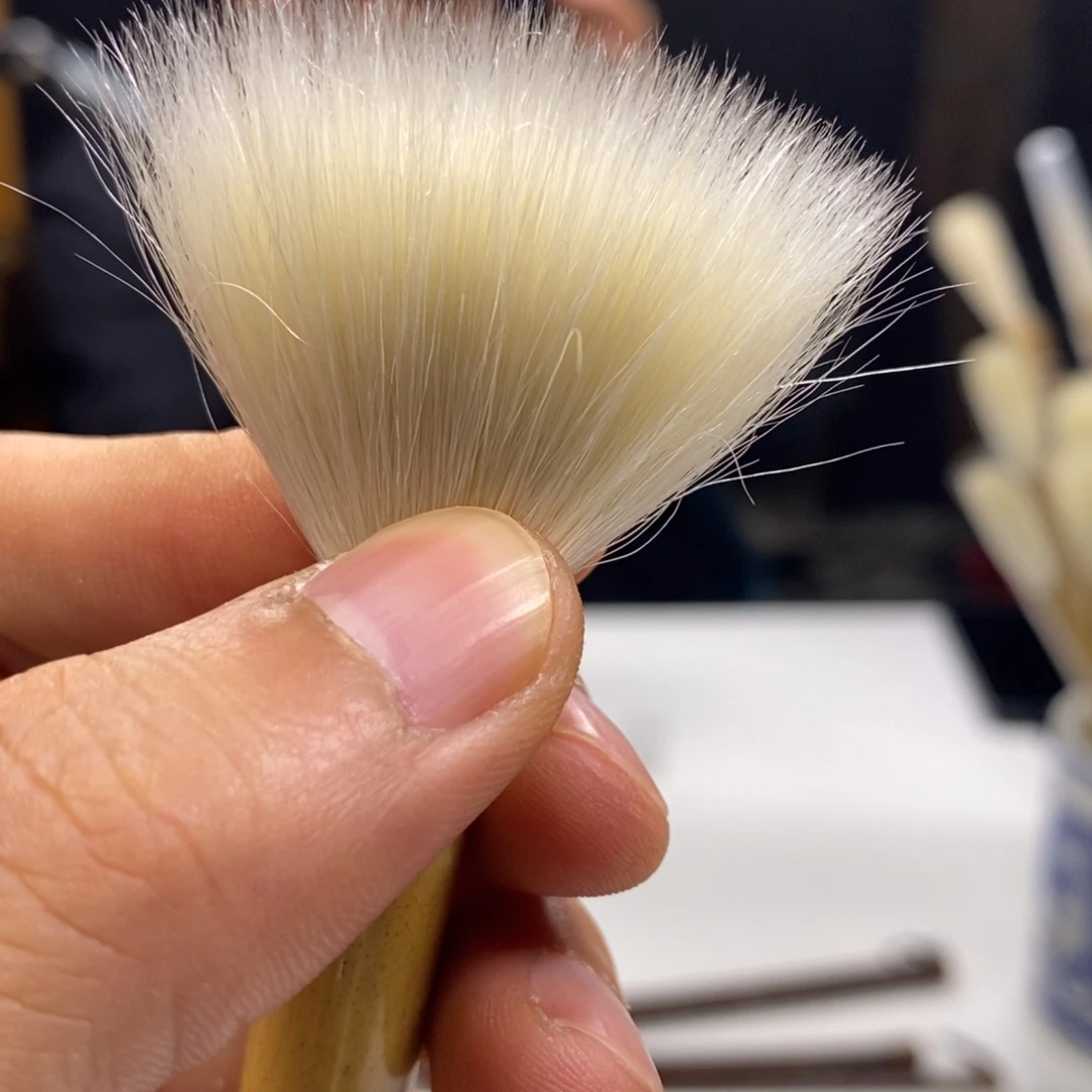 放漏01号，4.0出峰，0.9口径，纯细嫩光峰
