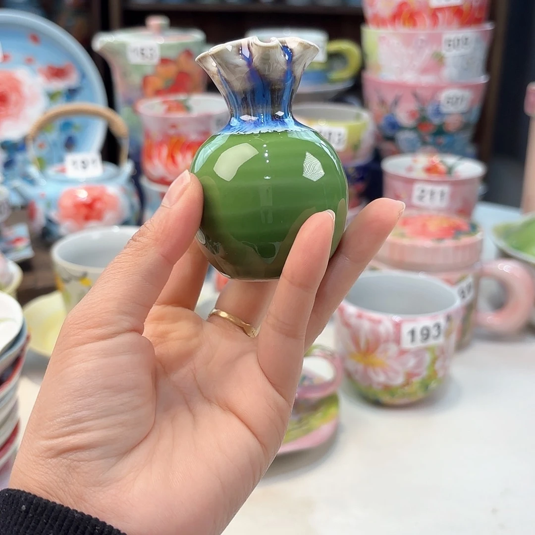 瓷片兔兔好e l k l lv tu