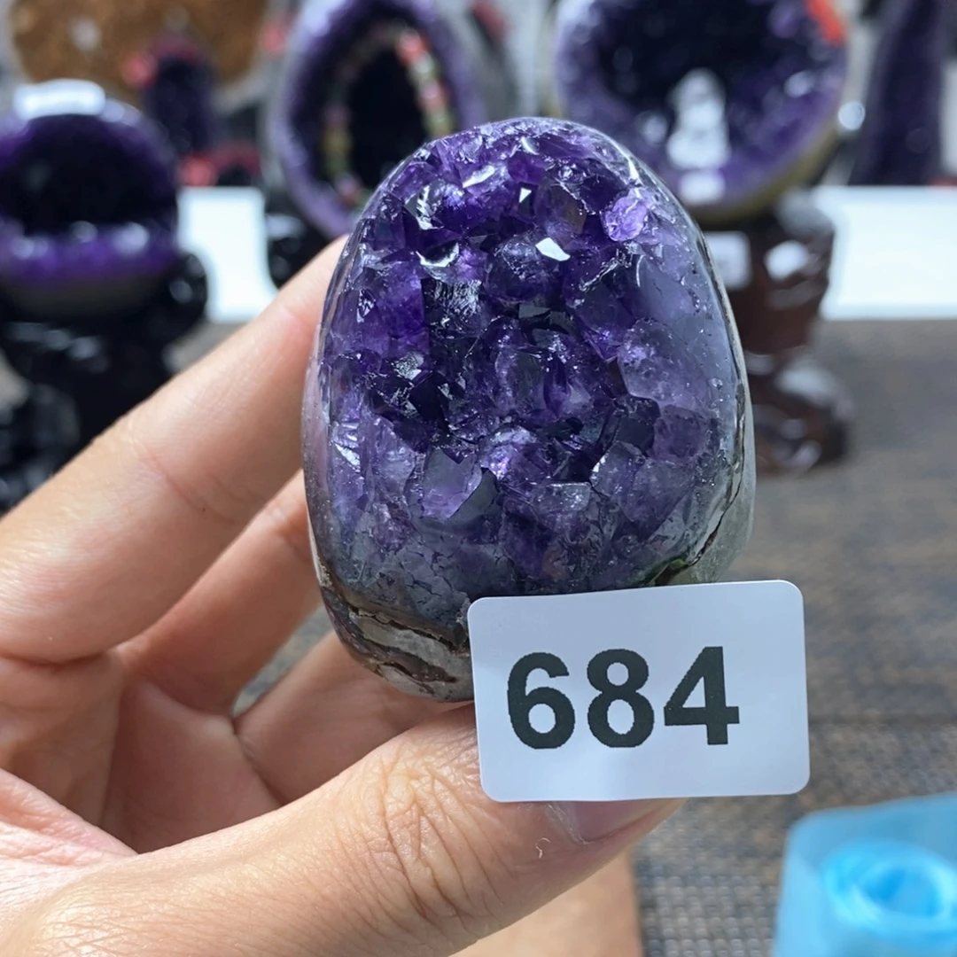 紫晶未镶嵌大型摆件（非配饰）