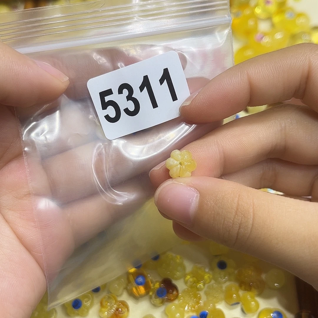 ꧁***꧂琥珀未镶嵌珠宝奇石