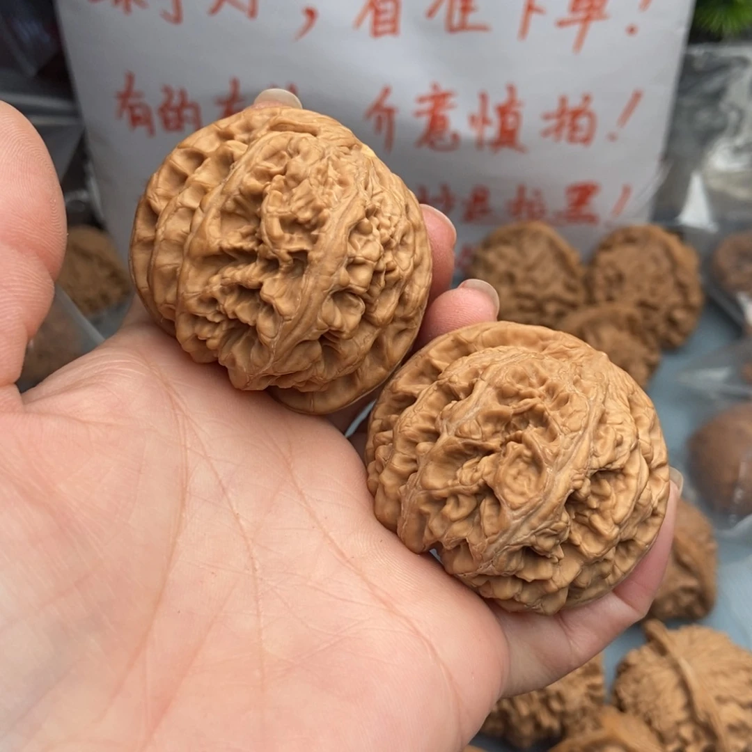 文玩核桃吊坠昵*粗筋18