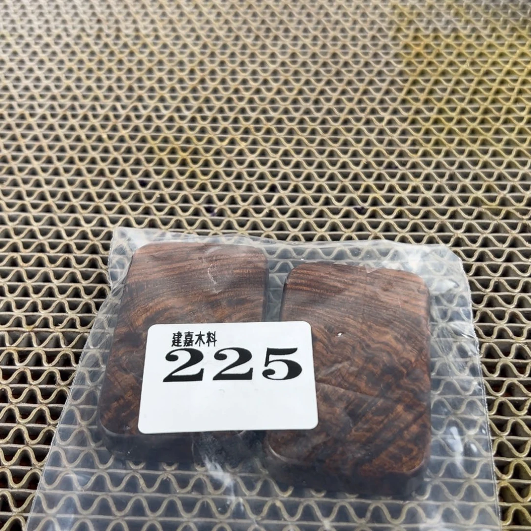 黄***板木木料一物一拍木料