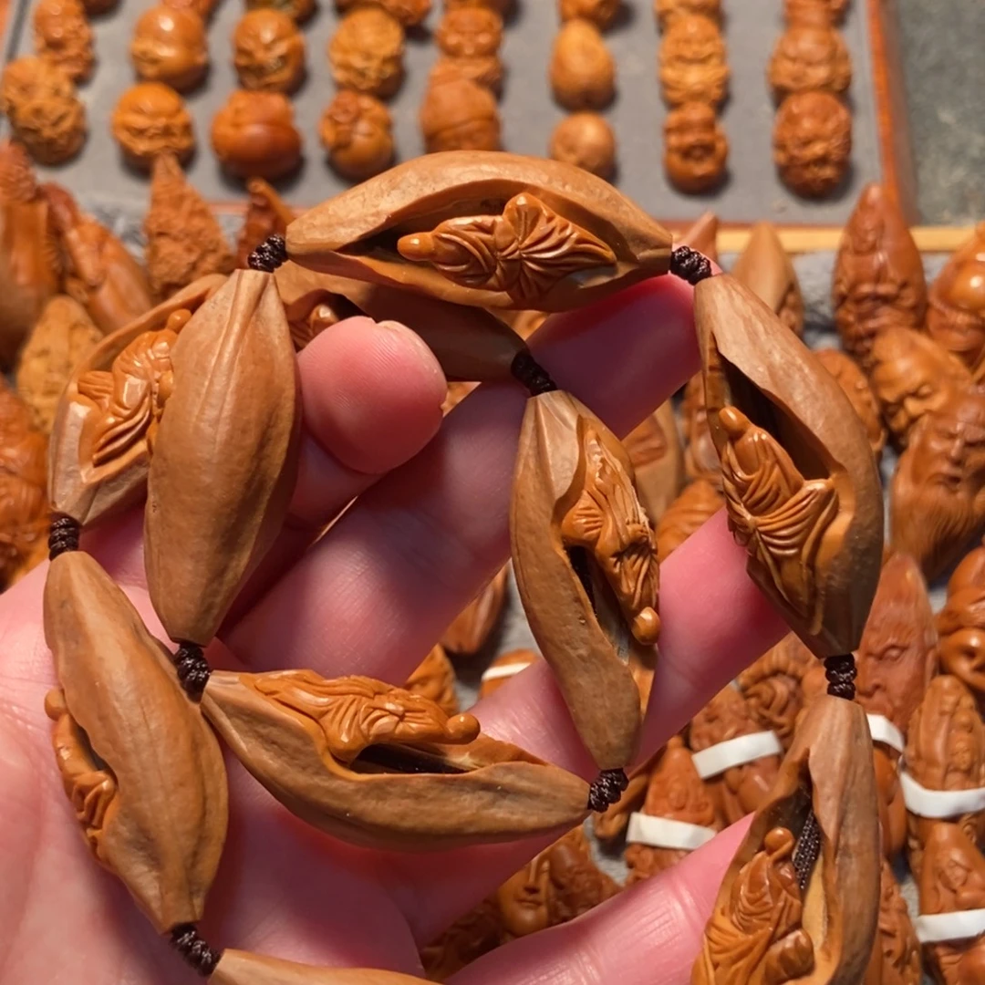 手串/手链橄榄核镂空无相手持