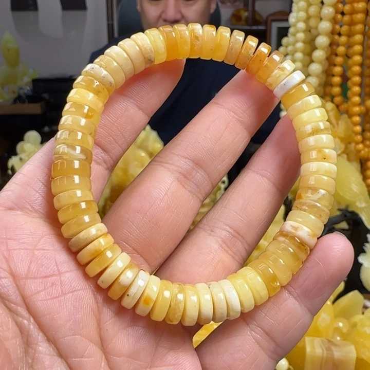 蜜蜡珠宝奇石未镶嵌多样性发其一有瑕疵