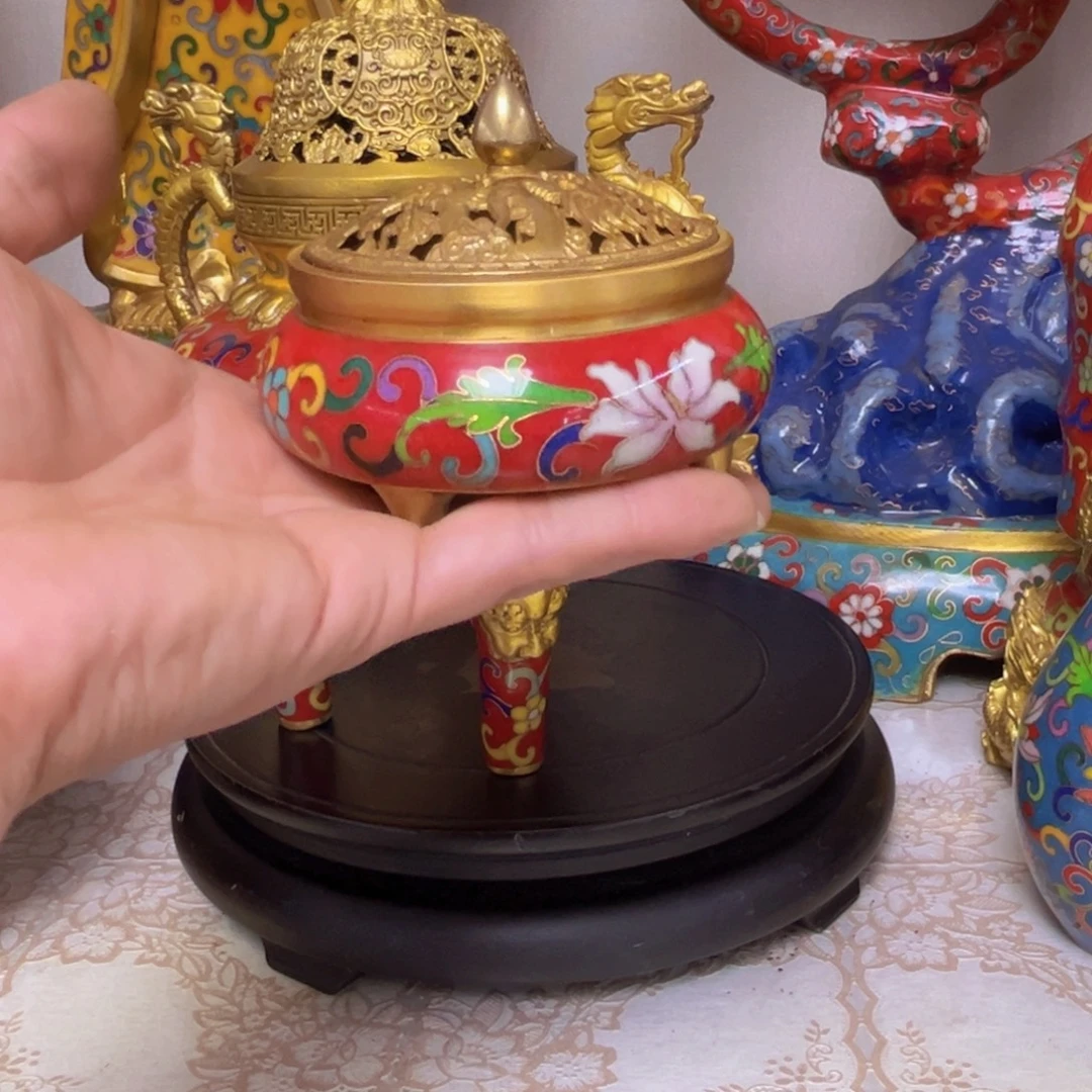 用***3铜景泰蓝炉子一个