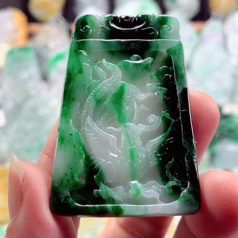 【闪购商品】翡翠吊坠(不含链)未镶嵌