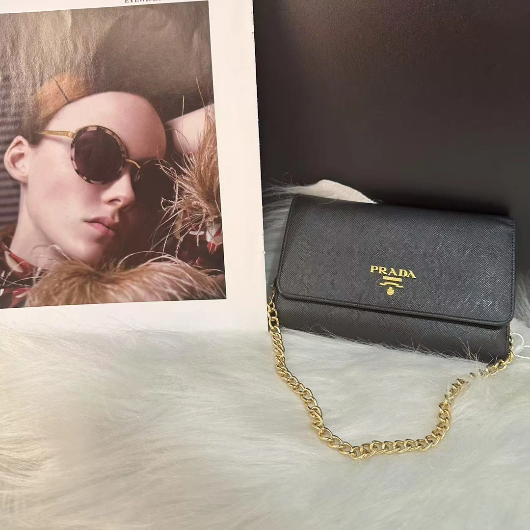 95新 Prada/普拉达 钱包