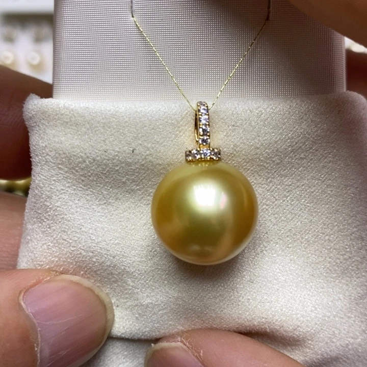 海水珍珠金珍珠吊坠18K金镶嵌