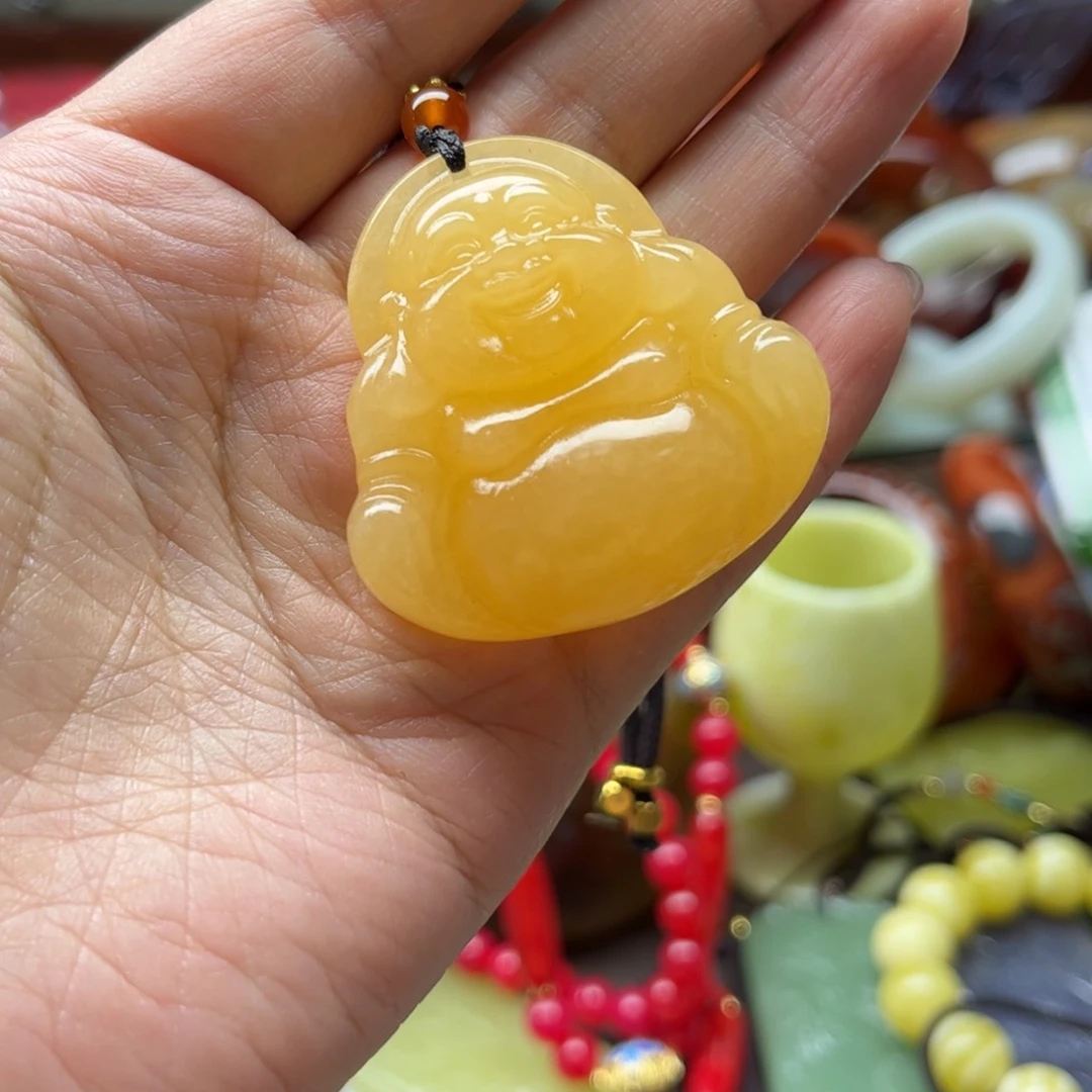 石英质玉未镶嵌颈饰